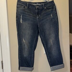 Simply Vera Wang Capri Jeans